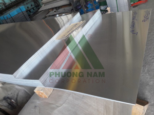 Nhôm cách nhiệt được sử dụng phổ biến vào mùa hè